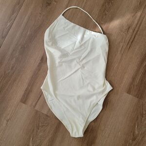 NWT Pari Desai Elegant Cream One-Shoulder Swimsuit